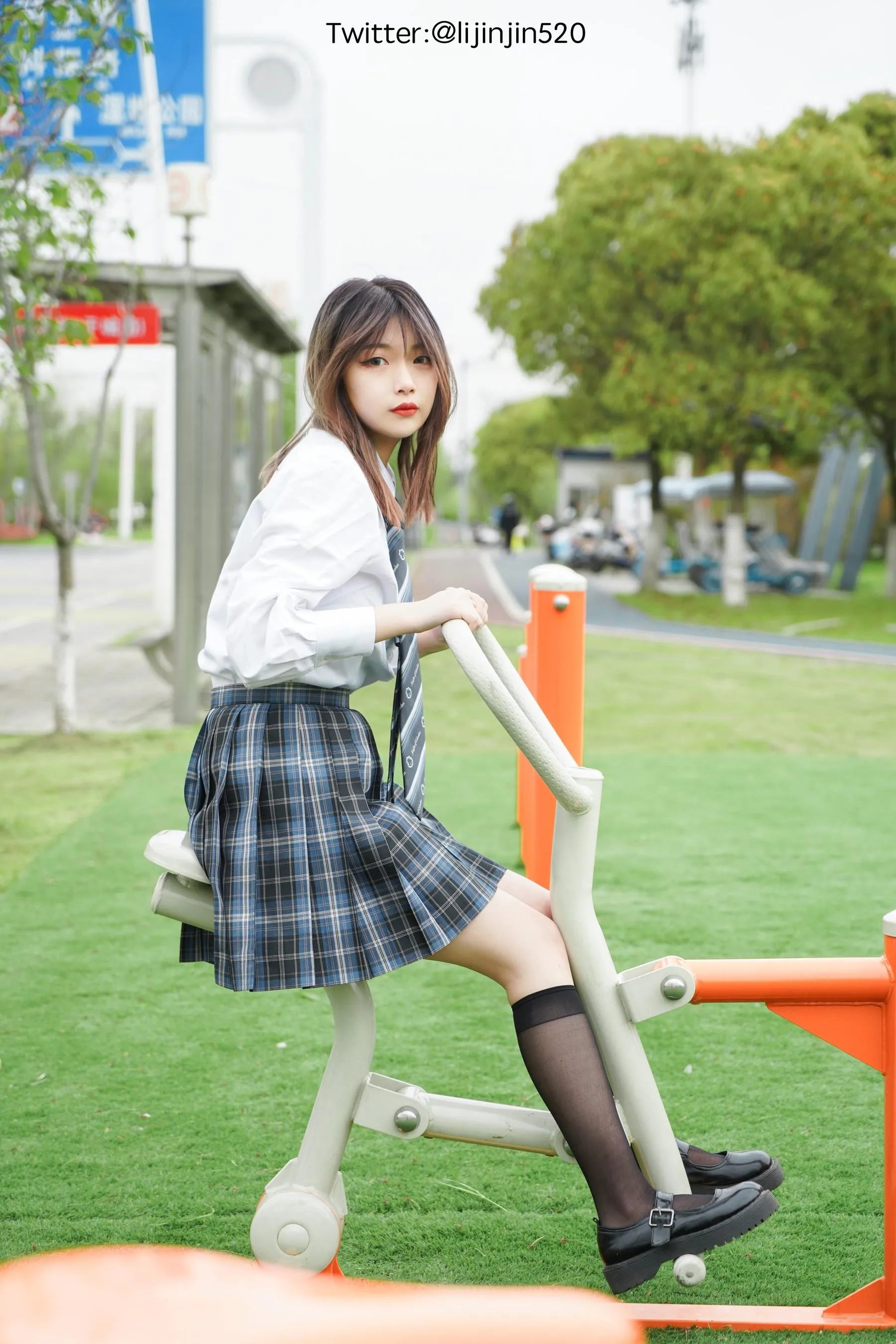 梨瑾瑾 – NO.14 户外JK2 [47P]插图7